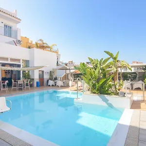 2* Casa de hóspedes La Ermita